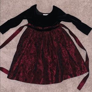 Little Girl’s Formal Dress
